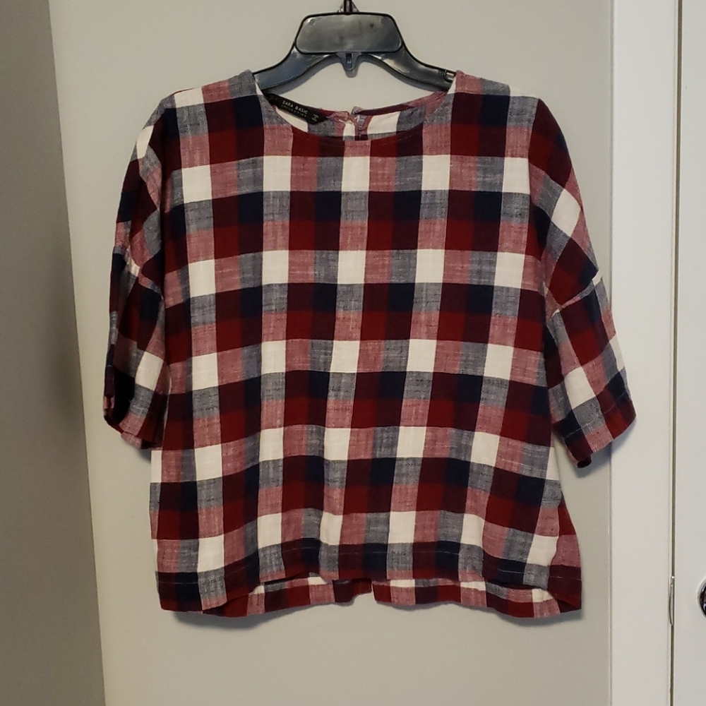 💕 2/$10 Zara Button Back Plaid Flannel Shirt